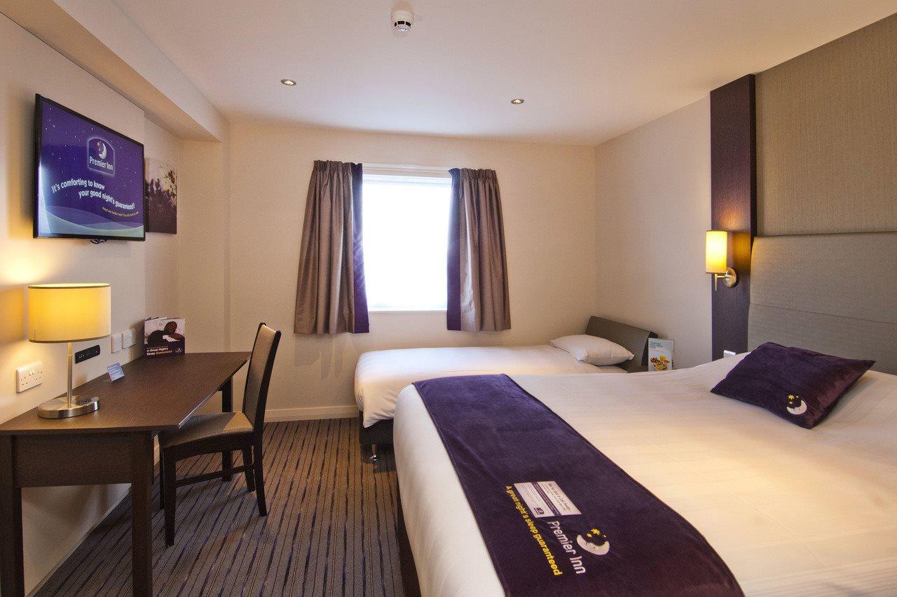 Premier Inn エクセター エクステリア 写真