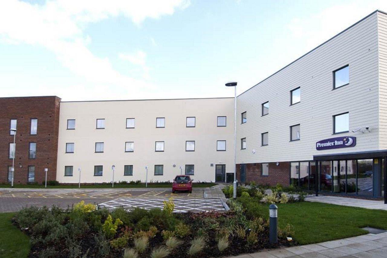 Premier Inn エクセター エクステリア 写真