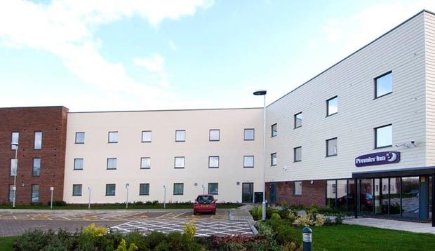 Premier Inn エクセター エクステリア 写真